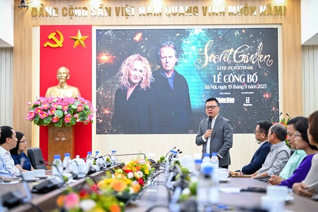 Legendary duo Secret Garden to perform in Vietnam for first time - ảnh 1