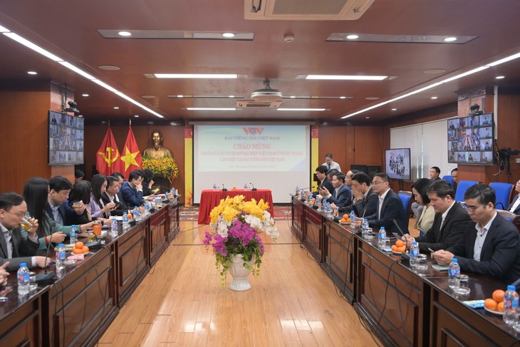 VOV to work closely with new representatives abroad for information dissemination - ảnh 3