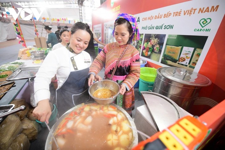 2025년 퍼(쌀국수)의 날: 베트남 쌀 위상 강화, 오대륙으로 확산 - ảnh 1