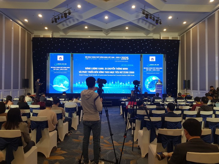 2025 ‘베트남‧아시아 스마트시티 서밋’ 개막, AI 기반 그린‧스마트 도시 미래 제시 - ảnh 1