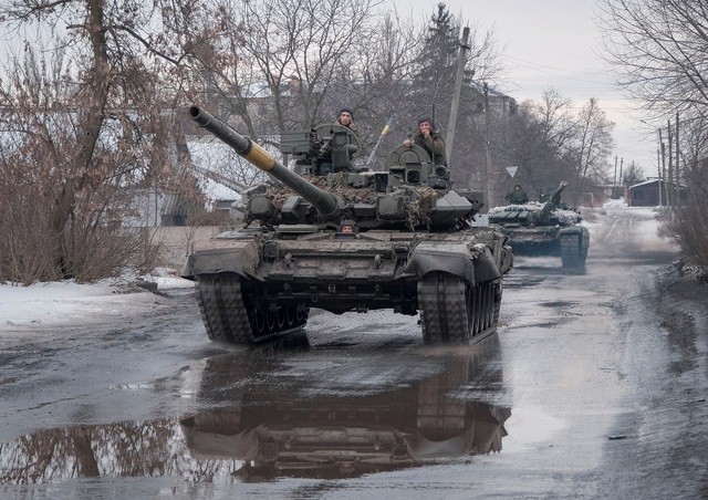 Год российско-украинского конфликта:  Затяжная конфронтация, не имеющая выхода  - ảnh 1