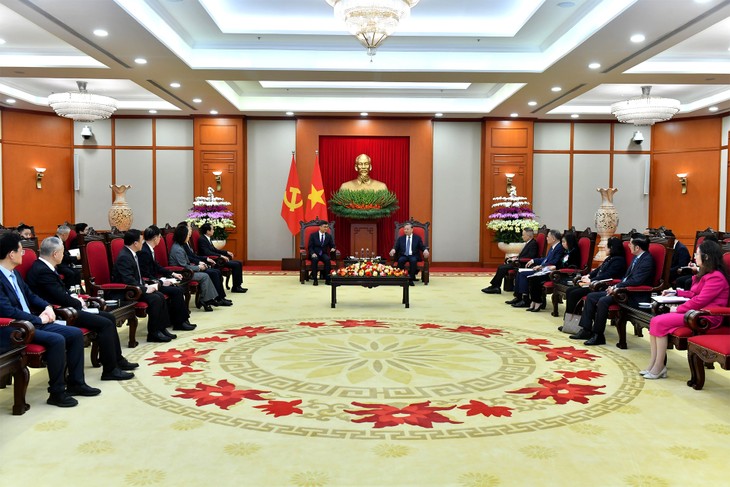 Генсек ЦК КПВ То Лам принял секретаря парткома Гуанси-Чжуанского автономного района    - ảnh 1