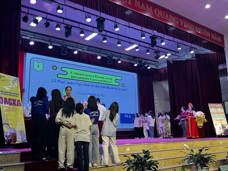 Цвета Пасхи: когда русские традиции наполняют культурное пространство Вьетнама - ảnh 2