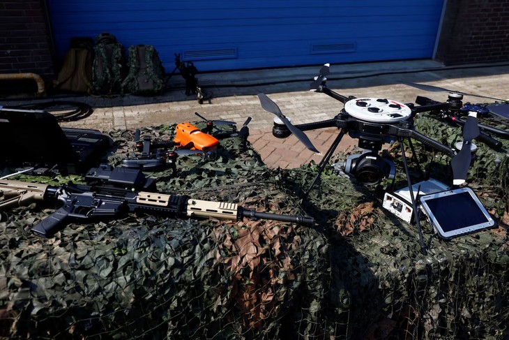 Нидерланды предоставят Украине новый пакет военной помощи на 500 млн евро  - ảnh 1