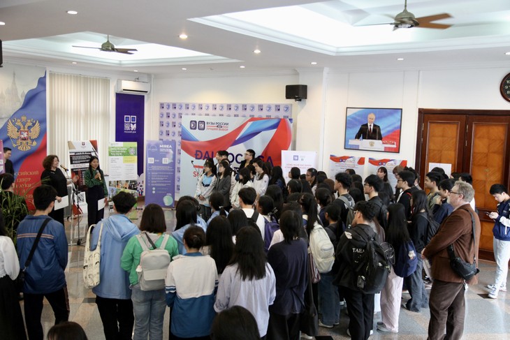 Народная дипломатия в отношениях Вьетнама и России: мост, соединяющий сердца двух народов - ảnh 6