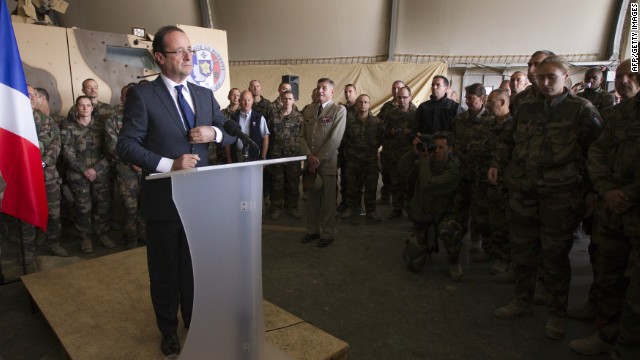 French president announces troops withdrawal from Afghanistan  - ảnh 1