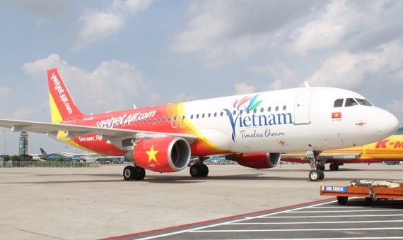 VietJetAir signs agreement with CyberSource - ảnh 1