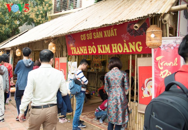 Calligraphy Festival at Hanoi’s Temple of Literature - ảnh 10