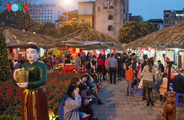 Calligraphy Festival at Hanoi’s Temple of Literature - ảnh 20