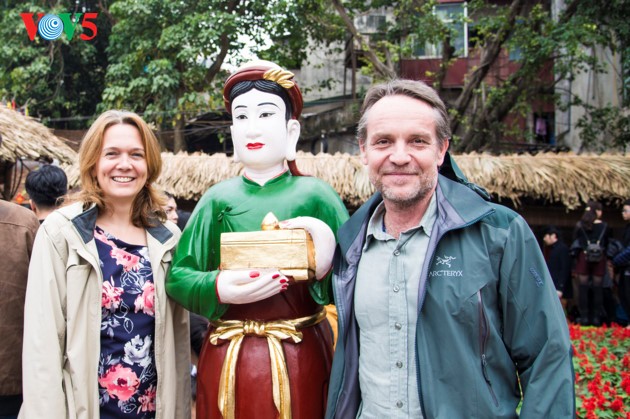 Calligraphy Festival at Hanoi’s Temple of Literature - ảnh 3