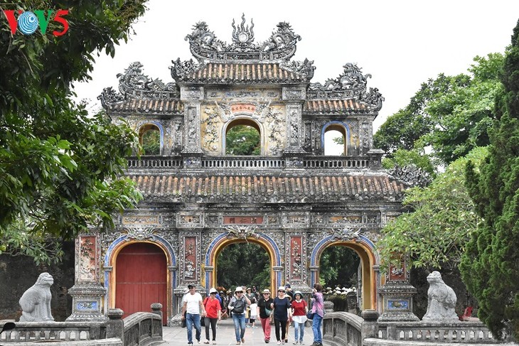 Thua Thien-Hue receives 2 million tourists - ảnh 1