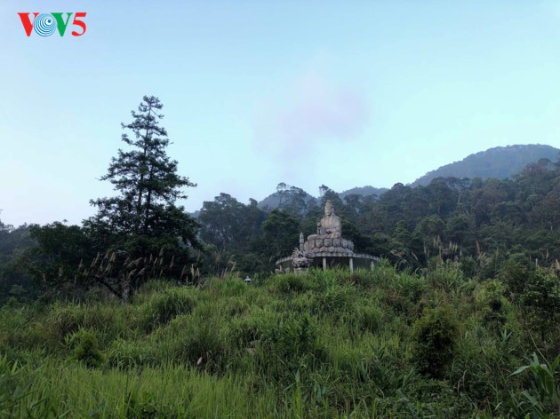 The adventurous path through Ngu Ho to Do Quyen waterfall - ảnh 8