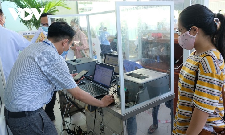 Da Nang Hospital reopens as second wave of COVID-19 under control  - ảnh 9