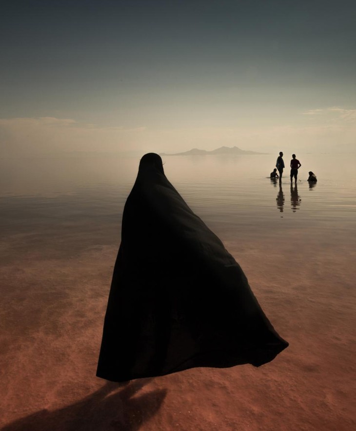 Outstanding artistic photos, winners of International Siena Creative Photography Awards 2021 - ảnh 2