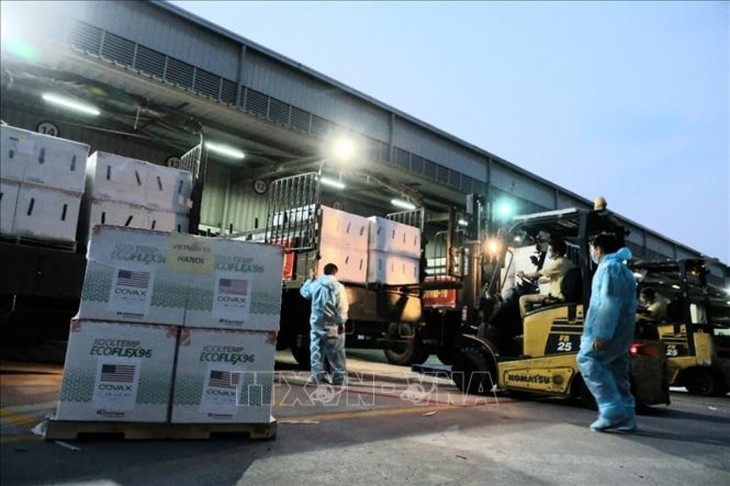 1.5 million doses of Moderna vaccines arrive in Vietnam - ảnh 5