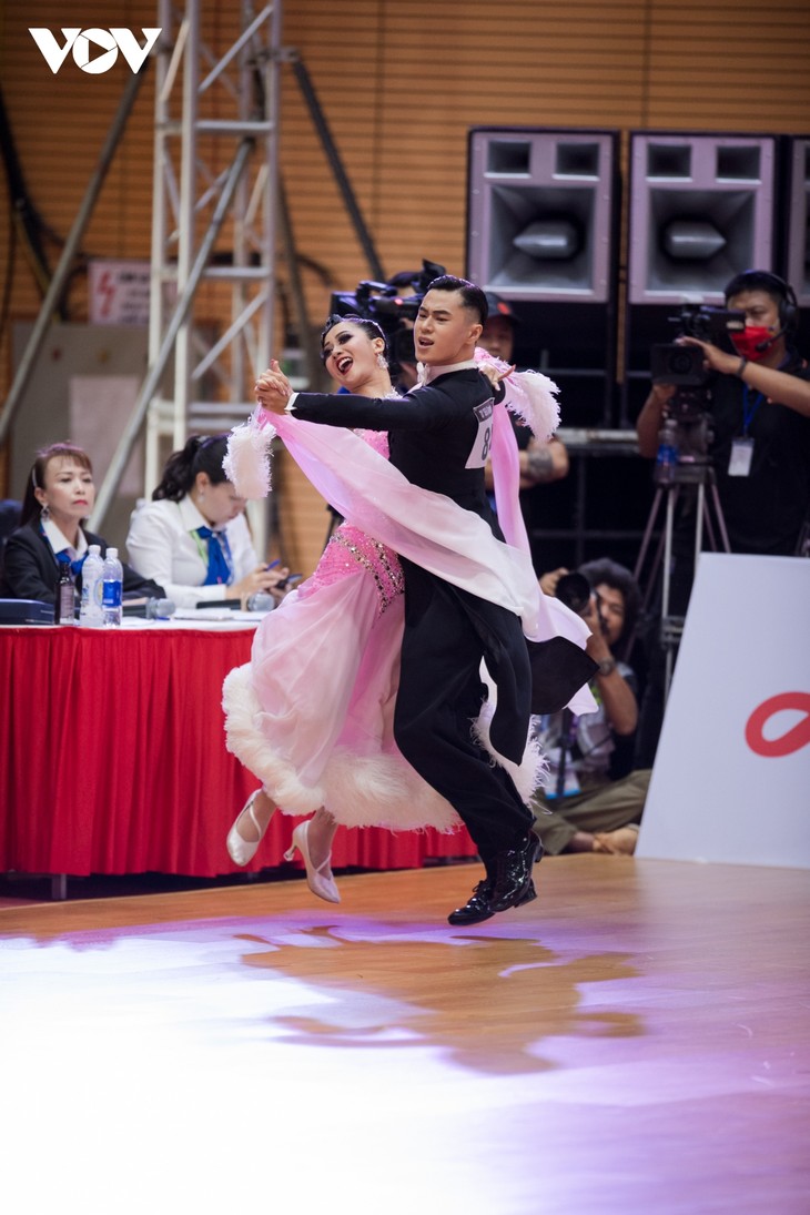 Dancesport Việt Nam kết thúc SEA Games 31 với 5 huy chương vàng - ảnh 12