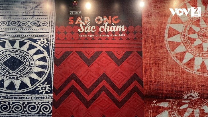 Sự kiện “Sáp ong - Sắc chàm”: Tôn vinh vẻ đẹp phụ nữ dân tộc thiểu số - ảnh 2