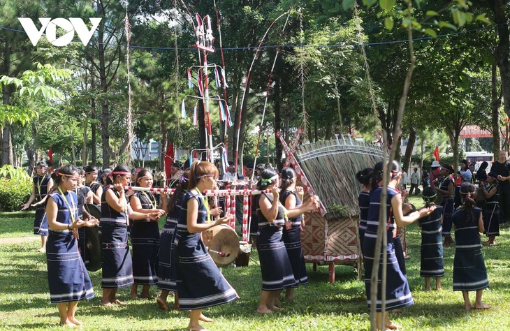 Tái hiện không gian sinh hoạt văn hóa cộng đồng đồng bào các dân tộc Tây Nguyên - ảnh 2