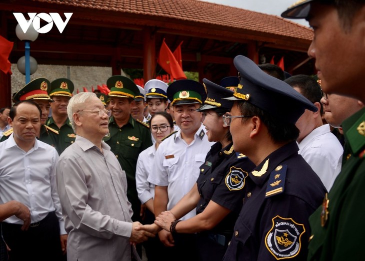 Hình ảnh gần gũi, giản dị của Tổng Bí thư trong các chuyến công tác địa phương - ảnh 7