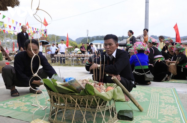 Đặc sắc Lễ mừng Cơm mới của người Khơ Mú Lai Châu - ảnh 4