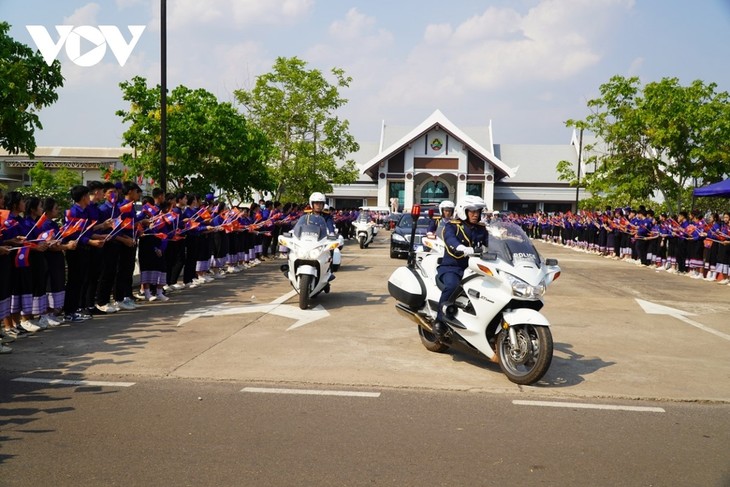 Hình ảnh Chủ tịch nước Lương Cường bắt đầu chuyến thăm chính thức CHDCND Lào - ảnh 2