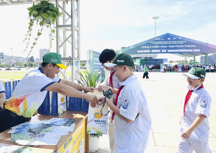 Tinh thần “sống xanh” lan tỏa mạnh mẽ khắp Việt Nam  - ảnh 6