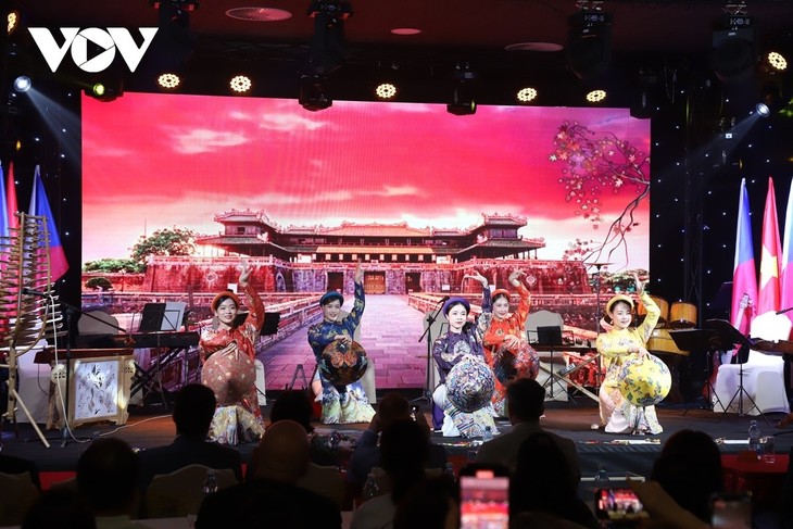 Các sự kiện văn hoá nổi bật trong tuần qua ảnh - ảnh 6