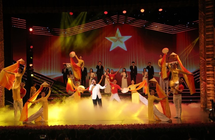 Các sự kiện văn hoá nổi bật trong tuần qua ảnh - ảnh 8