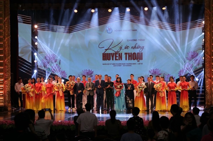 Các sự kiện văn hoá nổi bật trong tuần qua ảnh - ảnh 9