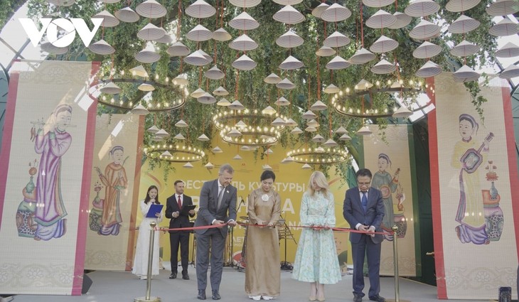 Các sự kiện văn hoá nổi bật trong tuần qua ảnh - ảnh 1