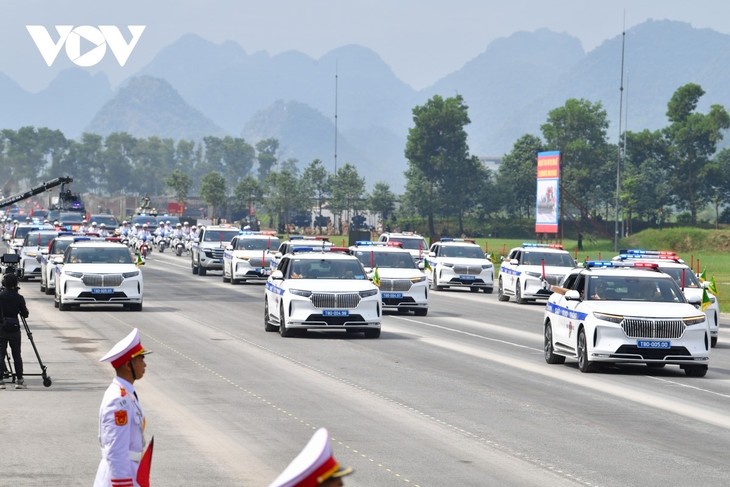Tổng hợp luyện diễu binh, diễu hành lần 3: Xuất hiện khối xe đặc chủng mới - ảnh 12