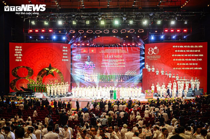 Toàn cảnh Lễ kỷ niệm 80 năm Ngày Truyền thống Công an Nhân dân - ảnh 1