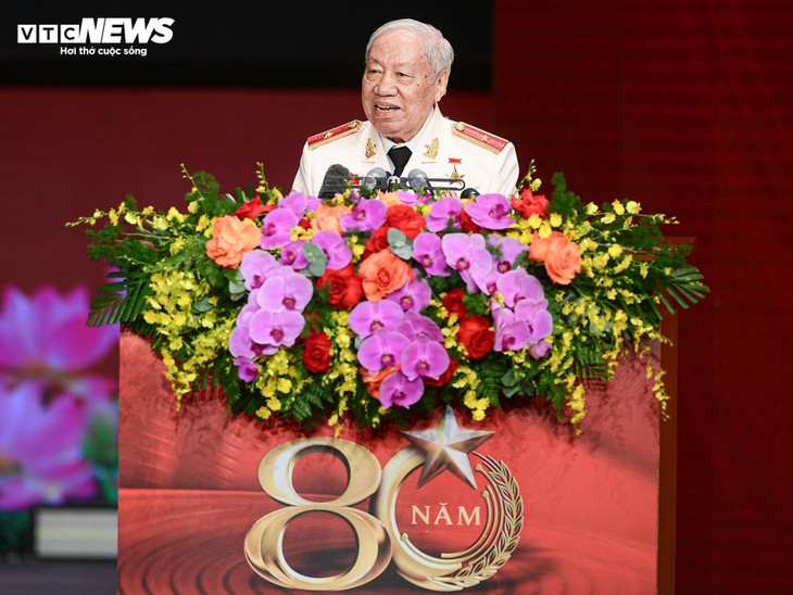 Toàn cảnh Lễ kỷ niệm 80 năm Ngày Truyền thống Công an Nhân dân - ảnh 6