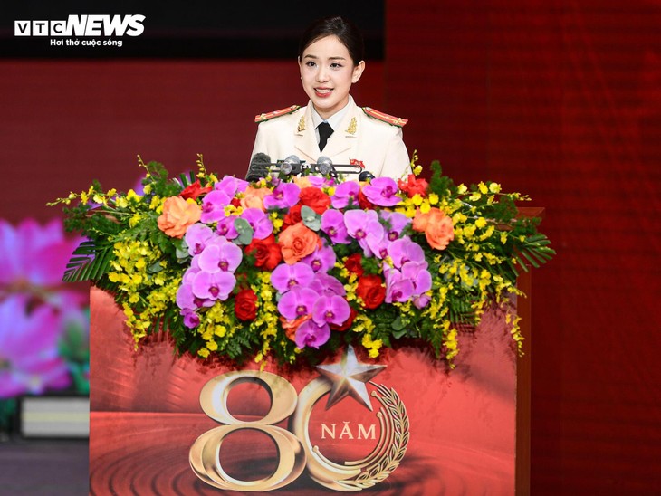 Toàn cảnh Lễ kỷ niệm 80 năm Ngày Truyền thống Công an Nhân dân - ảnh 7