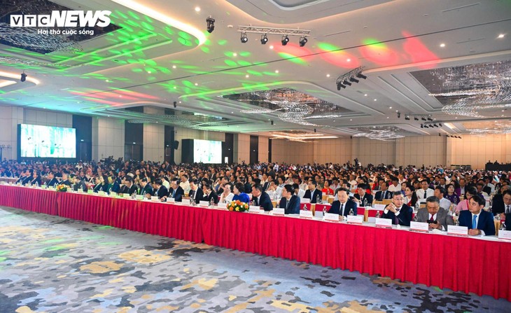 Toàn cảnh lễ khai mạc Triển lãm “80 năm hành trình Độc lập - Tự do - Hạnh phúc“ - ảnh 4