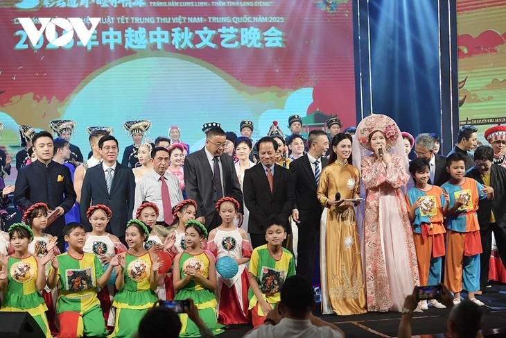 Các sự kiện văn hoá nổi bật trong tuần qua ảnh - ảnh 5