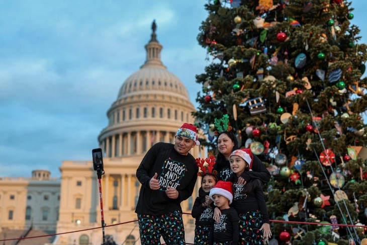 Giáng sinh 2025: Ánh sáng hy vọng giữa một thế giới nhiều biến động - ảnh 5