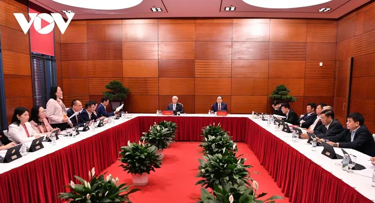 Đại biểu thảo luận tại Đoàn về Văn kiện trình Đại hội lần thứ XIV của Đảng - ảnh 6