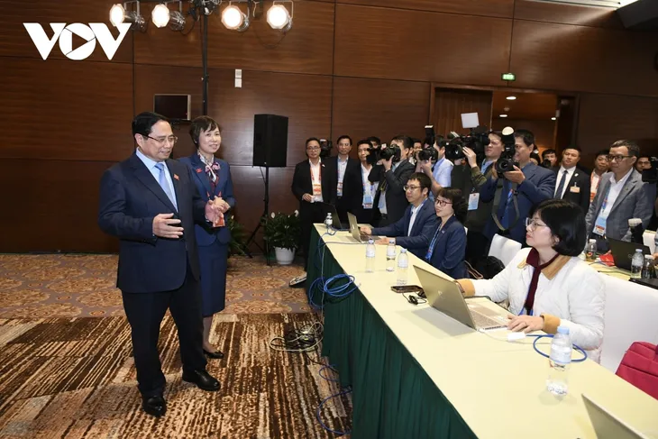 Thủ tướng động viên lực lượng báo chí tác nghiệp tại Đại hội lần thứ XIV của Đảng - ảnh 1