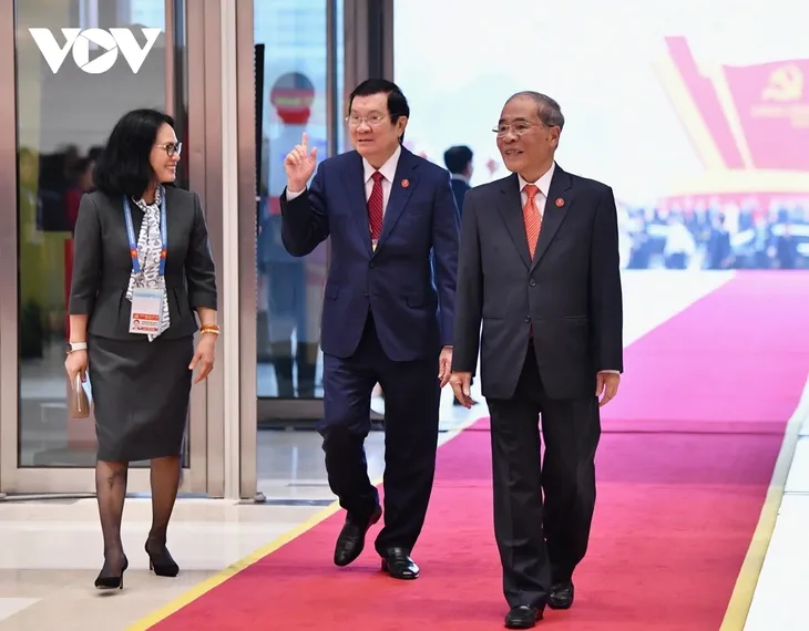 Lãnh đạo, nguyên lãnh đạo Đảng, Nhà nước tới dự Đại hội lần thứ XIV của Đảng - ảnh 7