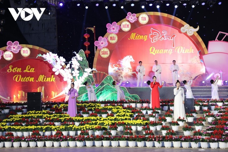 Các sự kiện văn hoá nổi bật trong tuần qua ảnh  - ảnh 14