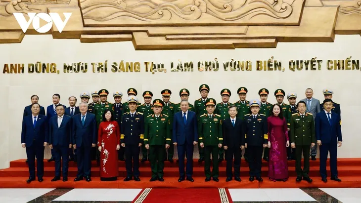 Tổng Bí thư dự lễ đón nhận danh hiệu Anh hùng LLVTND của Quân chủng Hải quân - ảnh 3