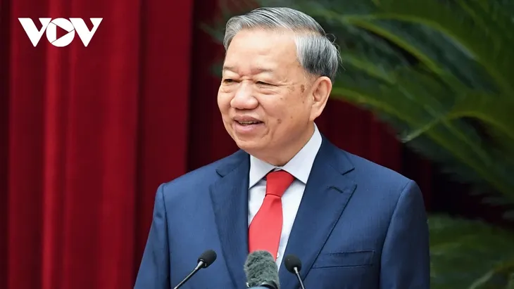 Toàn cảnh khai mạc Hội nghị lần thứ 2 Ban Chấp hành Trung ương Đảng khóa XIV - ảnh 6