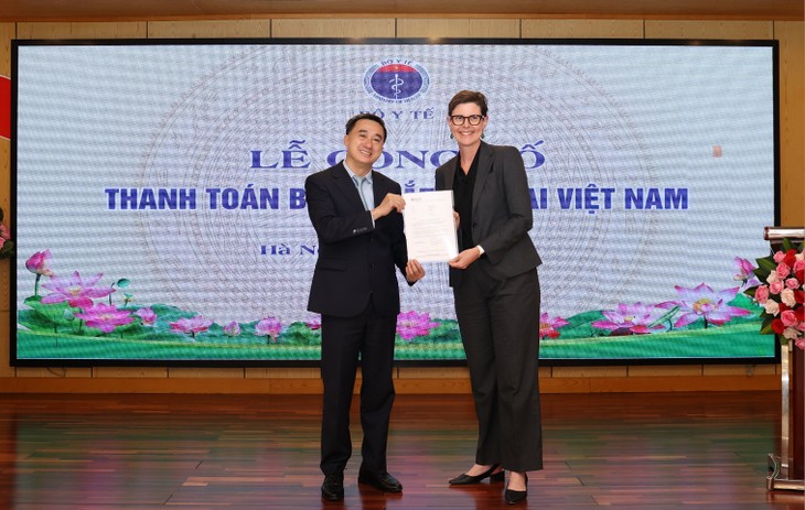 Việt Nam chính thức thanh toán bệnh mắt hột - ảnh 1