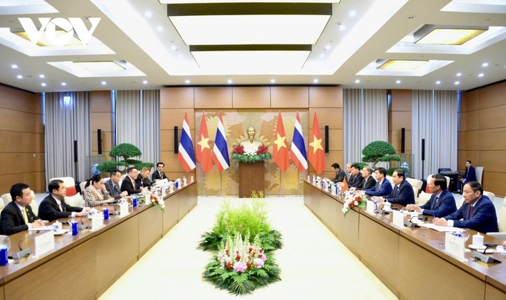 Chủ tịch Quốc hội Trần Thanh Mẫn hội kiến Thủ tướng Thái Lan - ảnh 2