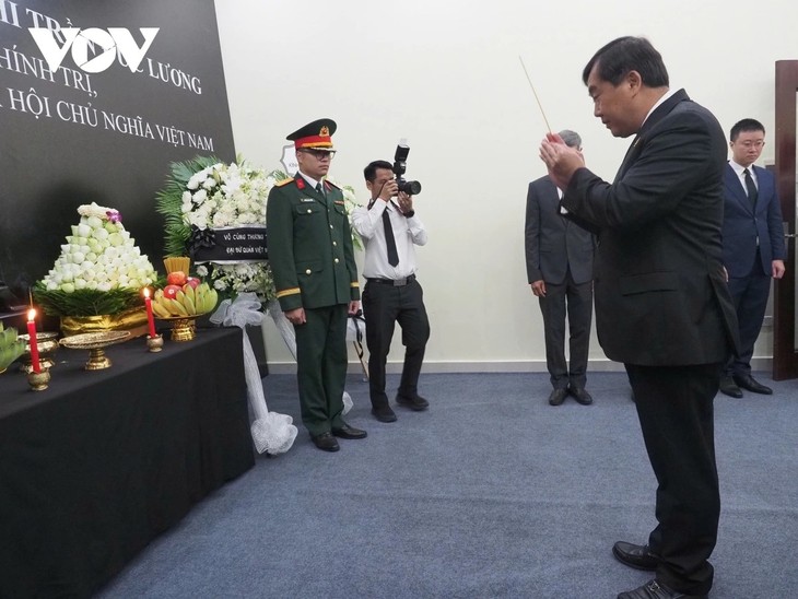 Điện, thư chia buồn nguyên Chủ tịch nước Trần Đức Lương từ trần - ảnh 3