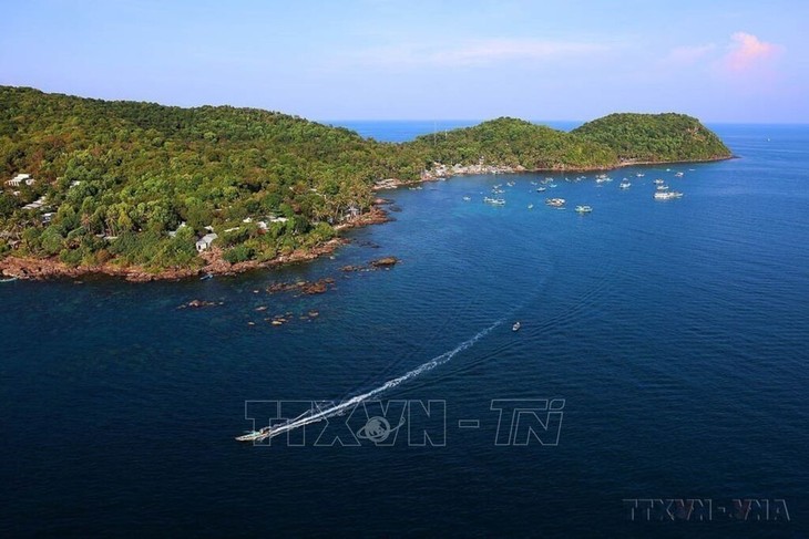 Xây dựng Phú Quốc thành Trung tâm du lịch sinh thái, du lịch biển, đảo tầm cỡ quốc gia và quốc tế - ảnh 7