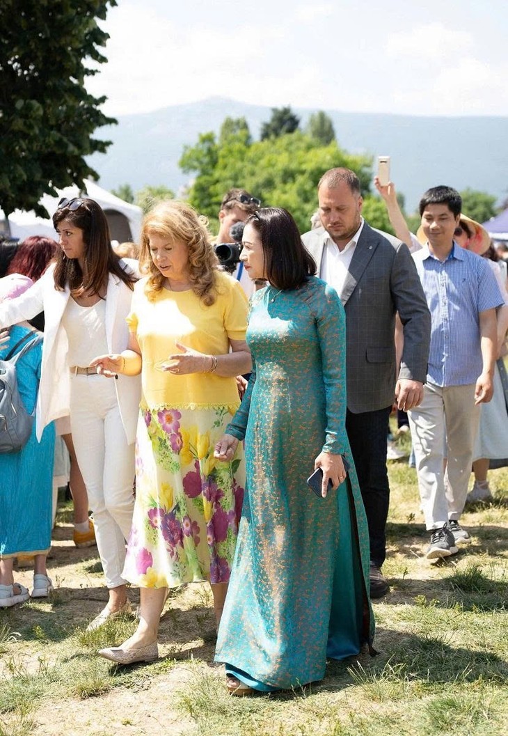 Việt Nam để lại dấu ấn đậm nét tại Lễ hội Văn hóa châu Á ở Bulgaria  - ảnh 1