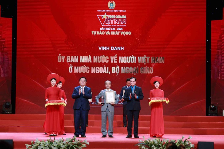 Vinh danh thế hệ người lao động Việt Nam bản lĩnh, chuyên nghiệp, trách nhiệm, đổi mới - ảnh 1