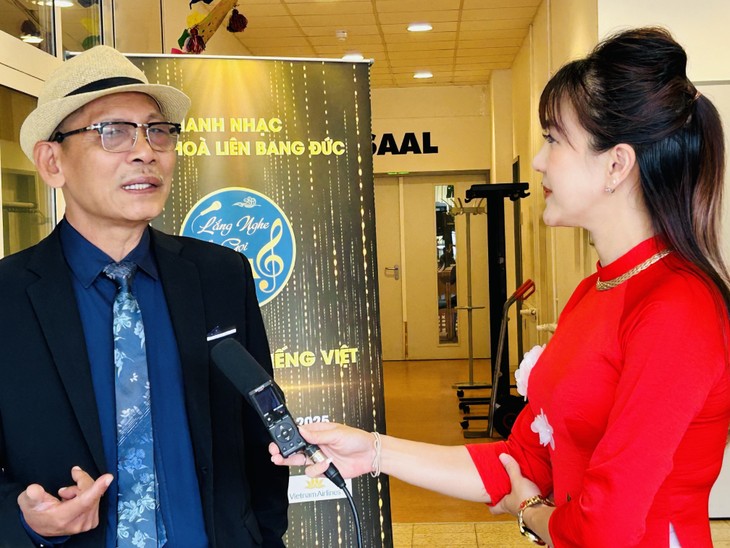 Gala tôn vinh tiếng Việt ở Đức - ảnh 2